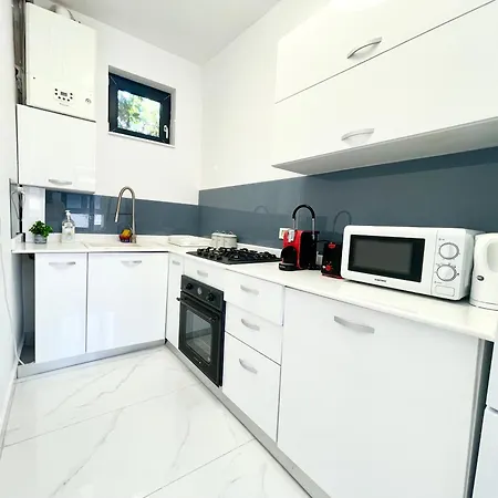 Bliss 2 * בוקרשט